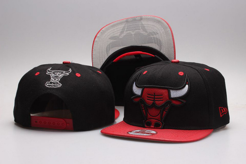 Bulls Fresh Logo Black Adjustable Hat YP02