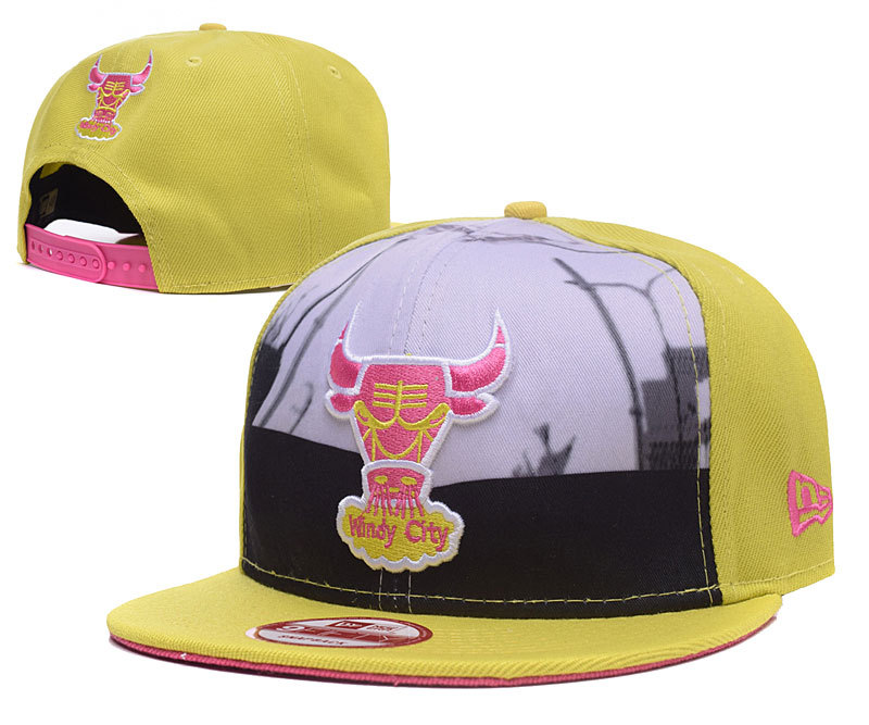 Bulls Team Logo Yellow Adjustable Hat GS
