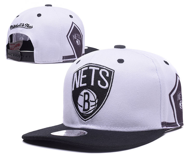 Nets Team Logo White Mitchell & Ness Adjustable Hat LH