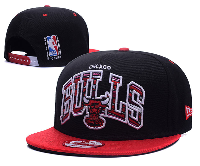 Bulls Team Logo Black Adjustable Hat GS4