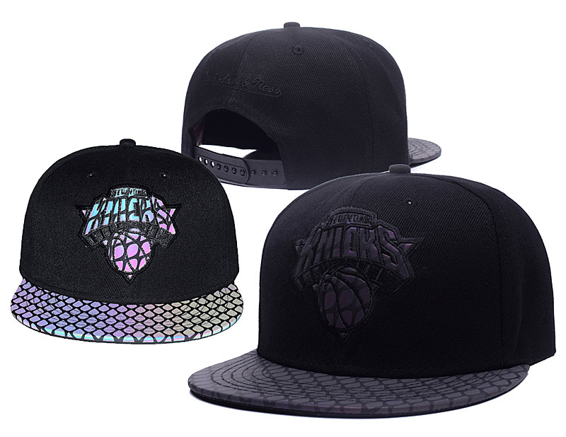 Knicks Team Logo Black Snapback Adjustable Hat GS