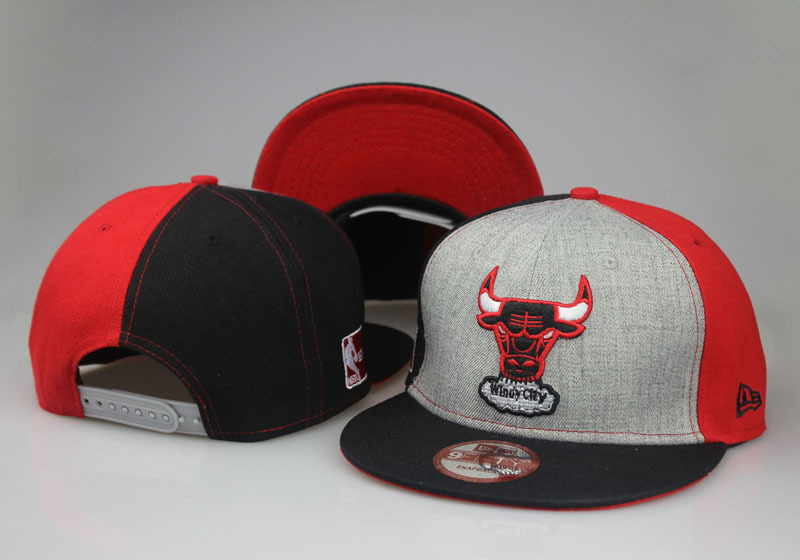 Bulls Team Logo Red & Black Adjustable Hat LT