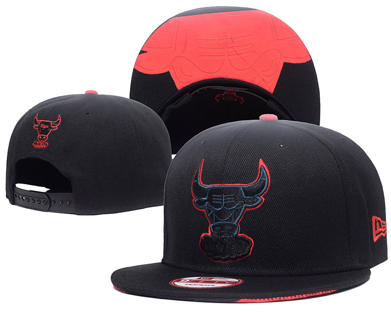Bulls Windy City Team Logo Black Adjustable Hat GS