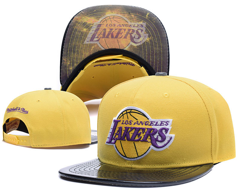 Lakers Team Logo Gold Mitchell & Ness Adjustable Hat LH
