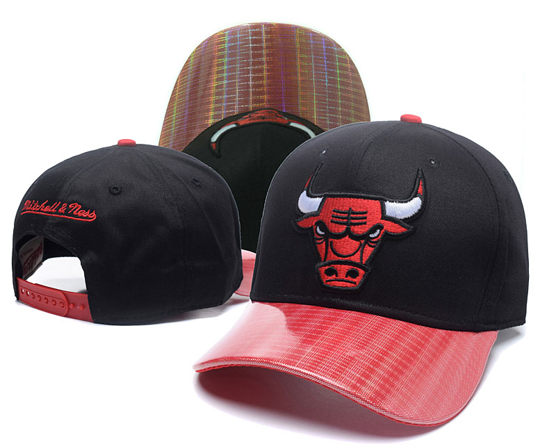 Bulls Team Logo Black Mitchell & Ness Peaked Adjustable Hat GS