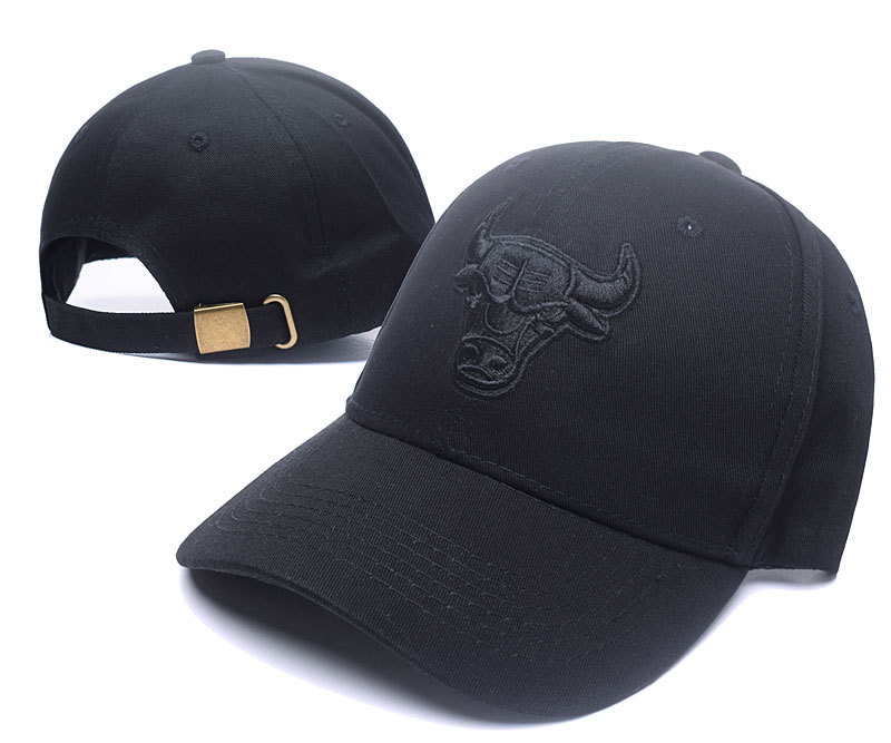 Bulls Team Logo Black Adjustable Hat SG