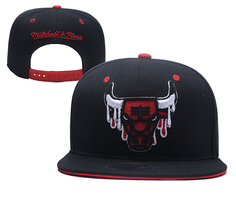 Bulls Team Logo Mitchell & Ness Adjustable Hat YD
