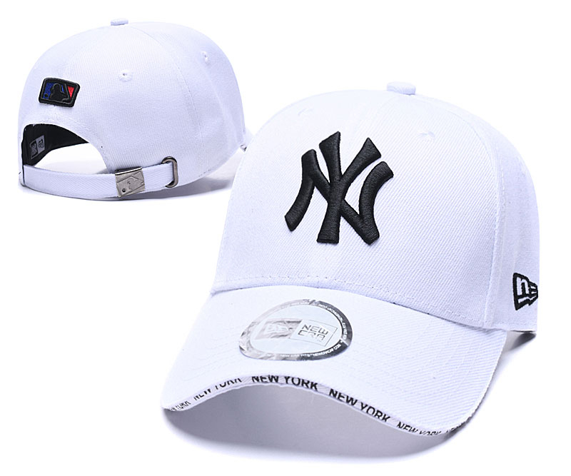Yankees Team Logo White Speak Adjustable Hat TX
