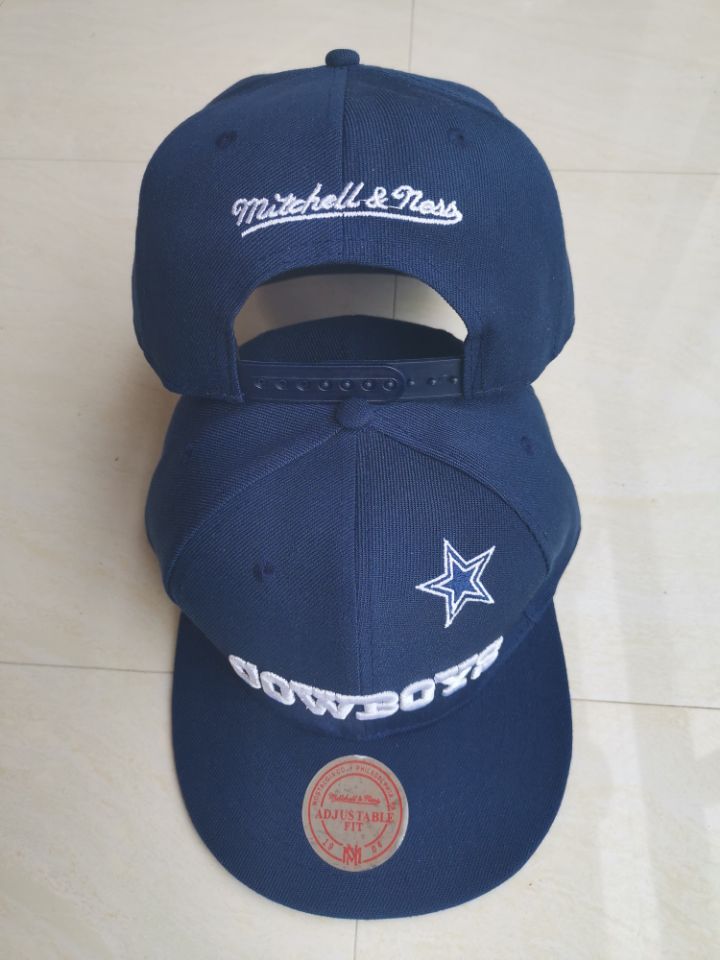 Cowboys Team Logo Navy Mitchell & Ness Adjustable Hat LT