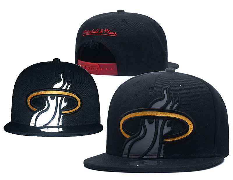 Heat Team Logo All Black Mitchell & Ness Adjustable Hat GS