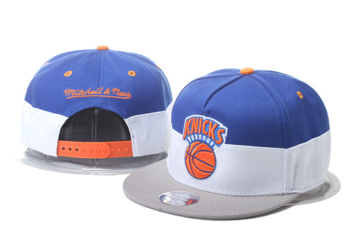 Knicks Team Logo White Blue Mitchell & Ness Adjustable Hat GS