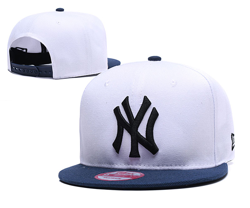 Yankees Team Logo White Adjustable Hat YD