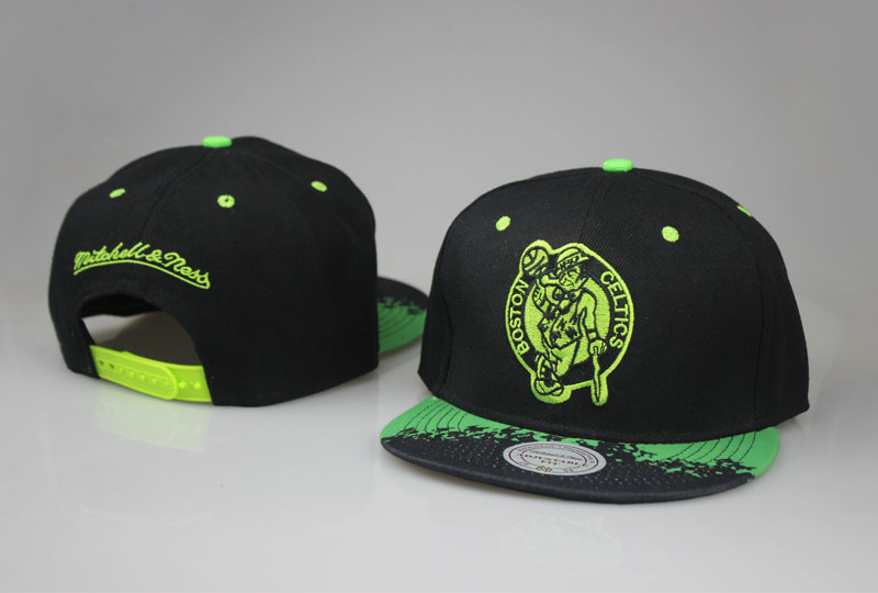 Celtics Team Logo Black Green Mitchell & Ness Adjustable Hat LT