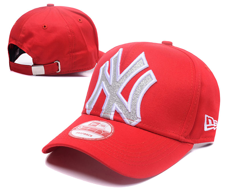 Yankees Fresh Logo Red Shine Adjustable Hat GS