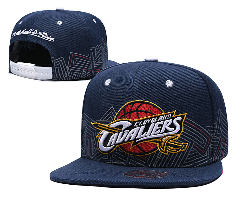Cavaliers Team Logo Navy Mitchell & Ness Adjustable Hat TX