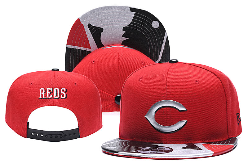 Reds Team Logo Red Adjustable Hat YD