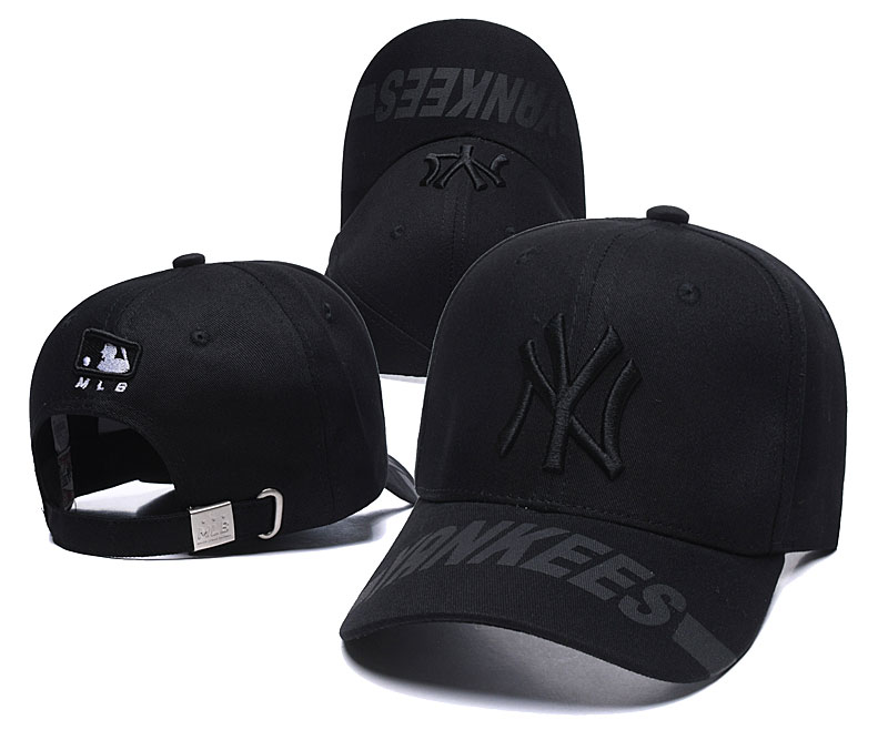 Yankees Team Logo All Black Peaked Adjustable Hat SG
