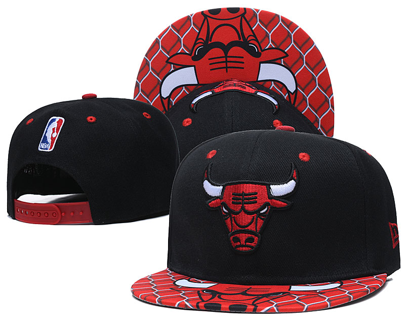 Bulls Team Logo Black Red Adjustable Hat TX