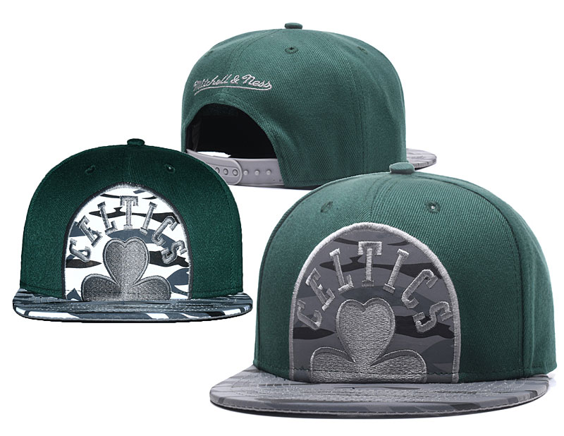 Celtics Team Logo Green Reflective Mitchell & Ness Adjustable Hat GS