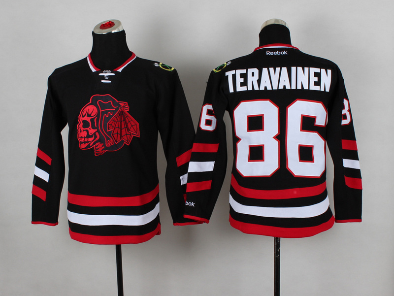 Blackhawks 86 Teravainen Black Youth Jersey(With Red Skull)