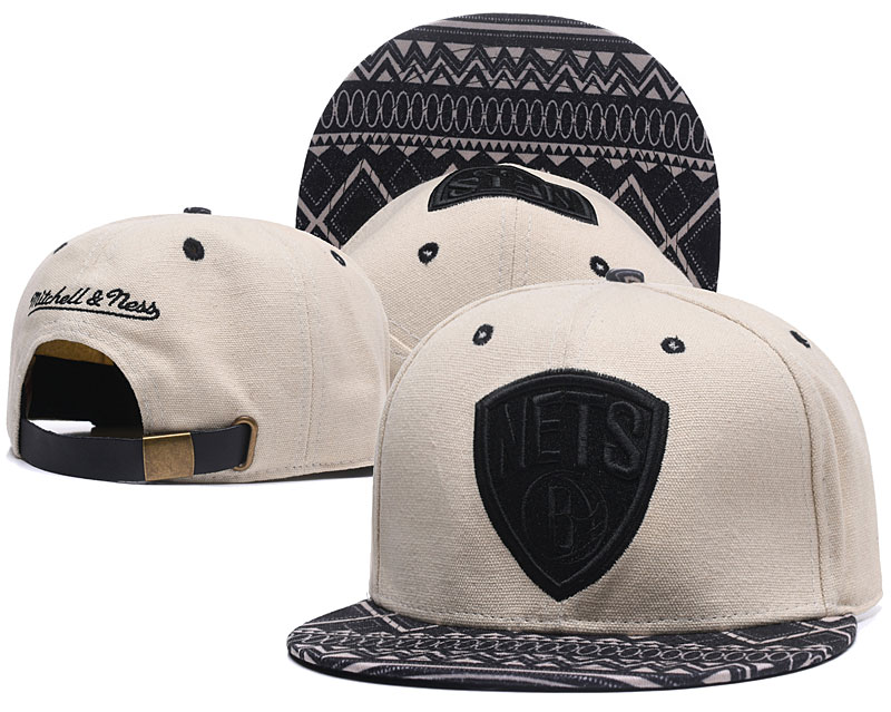 Nets Team Logo Cream Peaked Mitchell & Ness Adjustable Hat GS