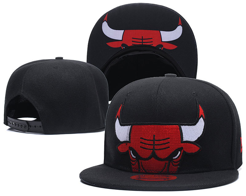 Bulls Team Logo Snapback Adjustable Hat LT