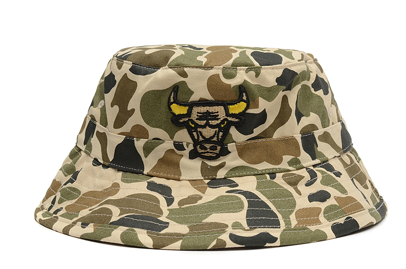 Bulls Team Logo Camo Wide Brim Hat LX