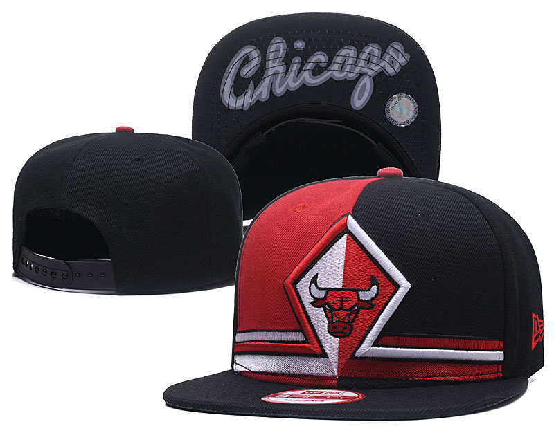 Bulls Team Logo Black Split Adjustable Hat GS