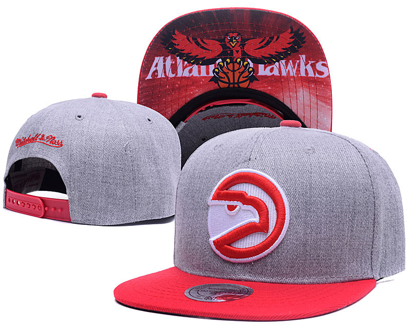 Hawks Team Logo Gray Red Mitchell & Ness Adjustable Hat LH