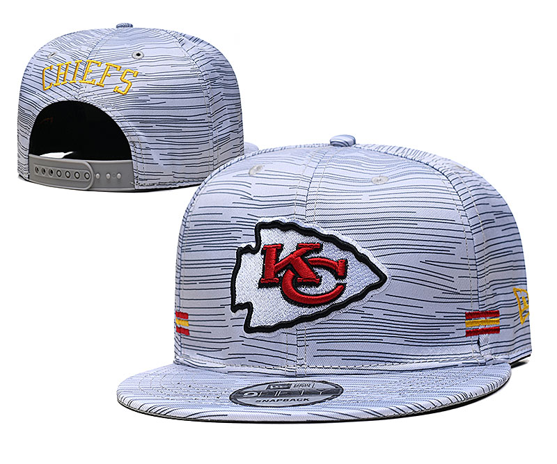 Chiefs Team Logo New Era Gray 2020 NFL Sideline Adjustable Hat TX