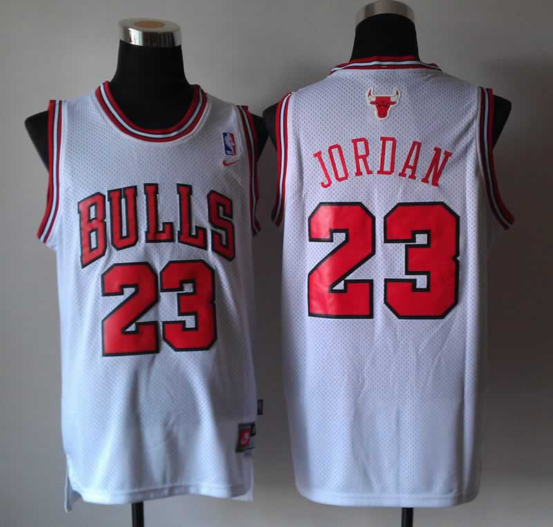 Bulls 23 Michael Jordan White Swingman Jersey