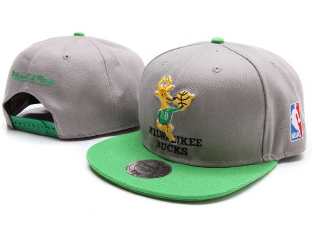 Milwaukee Bucks Caps-01